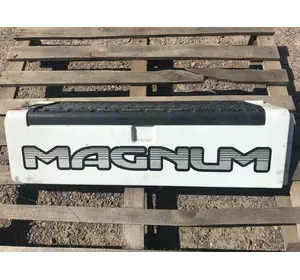 Сходинка верхня права Renault/рено Magnum/магнум(підніжка)