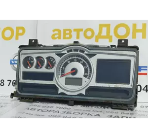 Приладова панель Renault Magnum DXi (панель приладів)